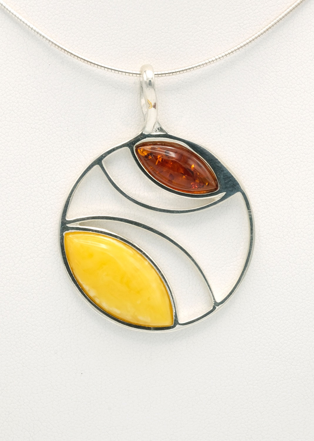 Round S/S Pendant with Cognac & Butter Amber