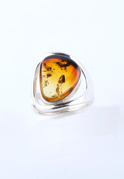 Cherry Ombre Modern Amber Ring