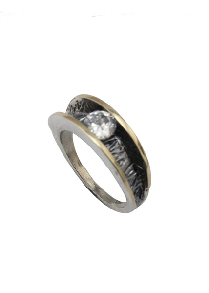 Gold Lines Ring with Cubic Zirconia